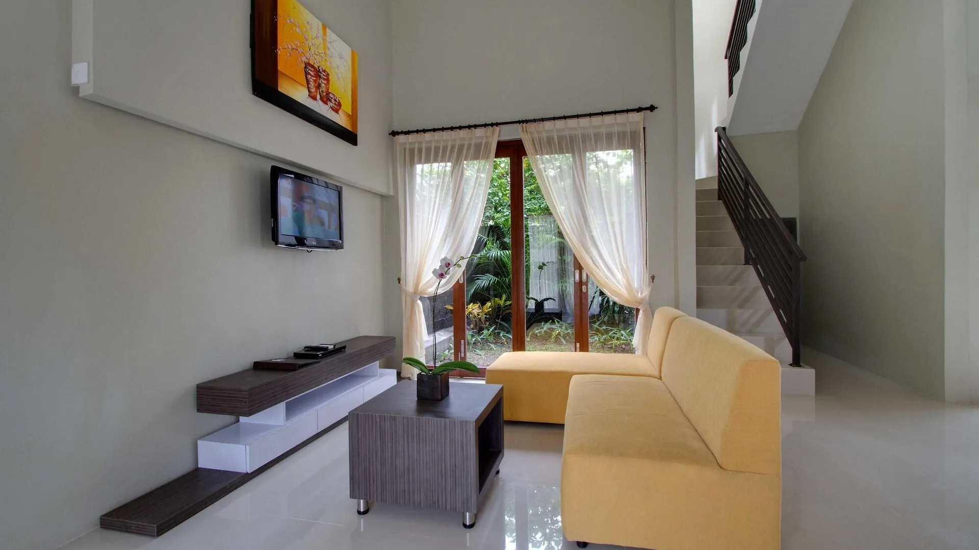 Parkside Denbukit Residence & Suite Jimbaran