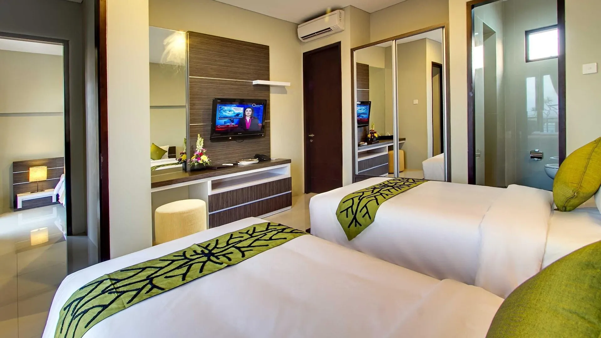 Parkside Denbukit Residence & Suite Jimbaran Hotel